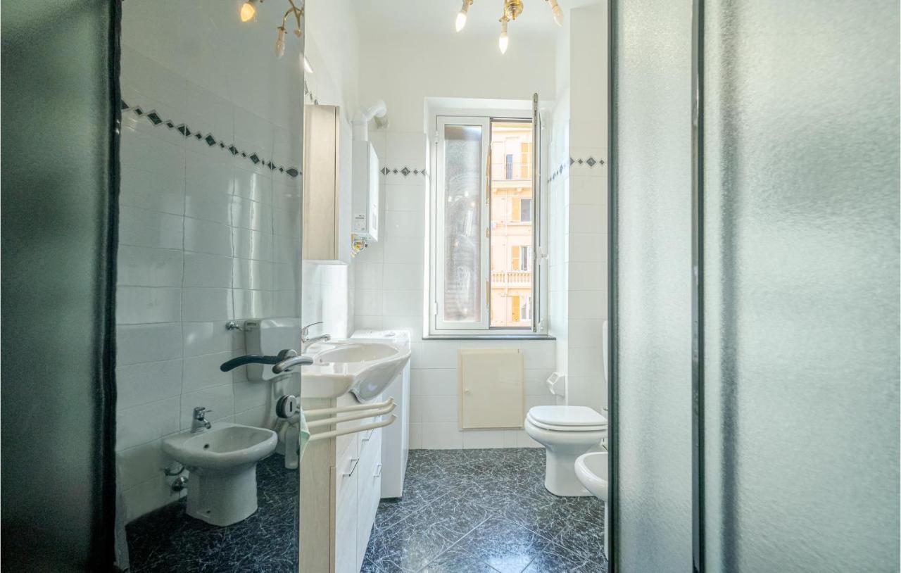 Apartamento Amazing In With Kitchenette